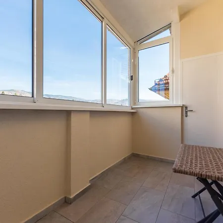 Sanja & Mirza - Old Town سراييفو