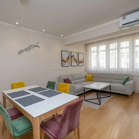 Sanja & Mirza - Old Town * سراييفو