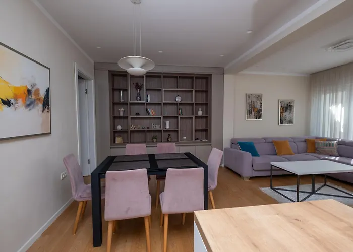 Sanja & Mirza - Old Town *