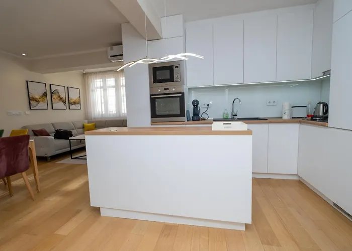 Sanja & Mirza - Old Town